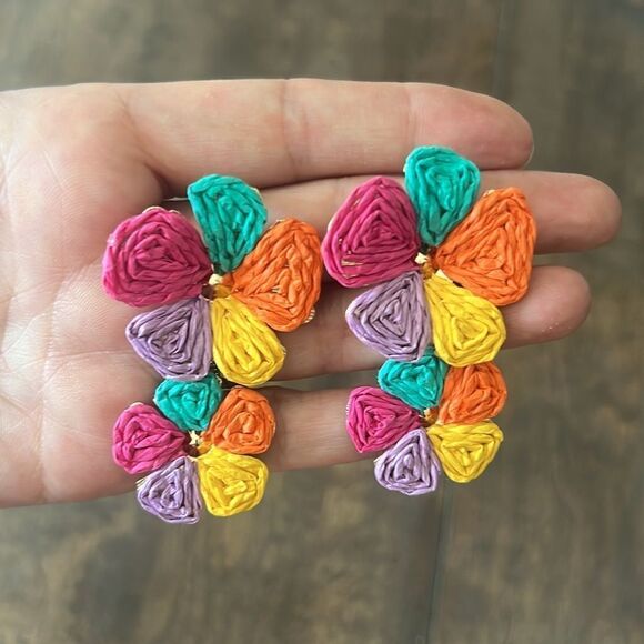 Flower Drop Earrings Floral Raffia Boho Statement Dangle Trendy Cute Earrings - Picture 9 of 9